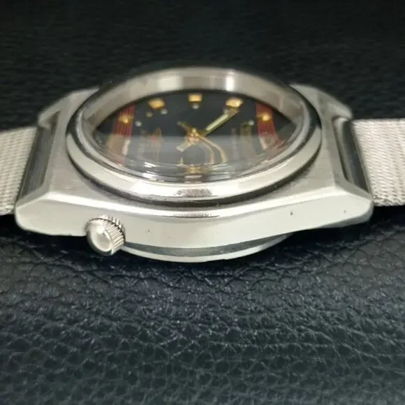 Vintage 1981 Citizen Automatic Mens Silver Watch W/daydate & Red accents